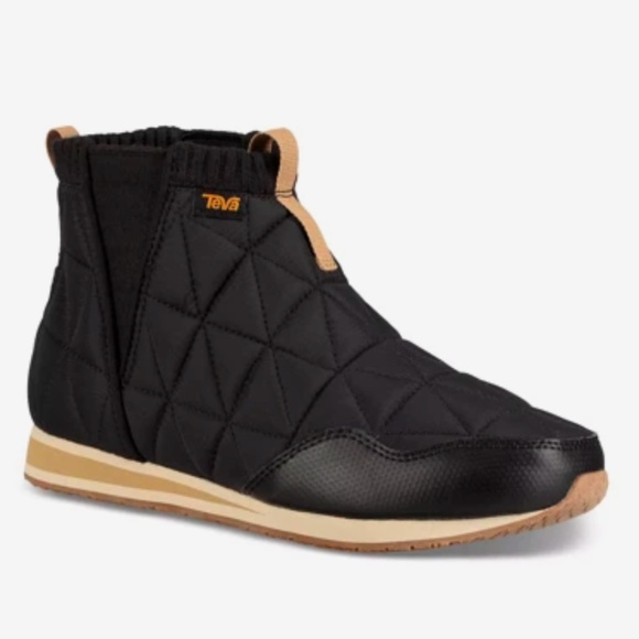 Teva ReEMBER Mid Slip-On Size 7 - Picture 5 of 9